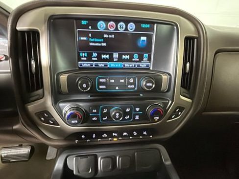 Used 2017 GMC Sierra 1500 Denali w/ Denali Ultimate Package AWD/4WD image 23