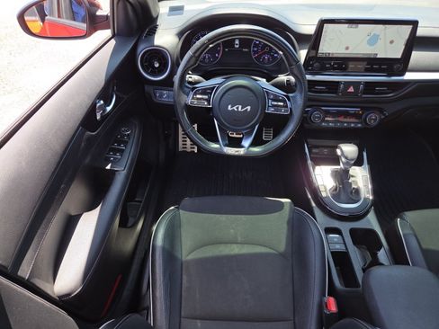 Used 2023 Kia Forte GT-Line w/ GT-Line Premium Package FWD image 27