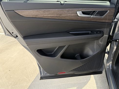 New 2026 Volkswagen Atlas SEL Premium R-Line image 23