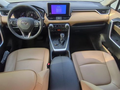 Certified 2023 Toyota RAV4 XLE Premium AWD/4WD image 10