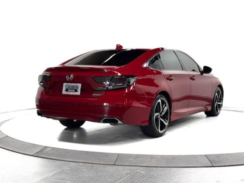 Used 2019 Honda Accord Sport image 10