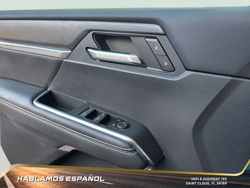 Certified 2025 GMC Acadia Elevation image 14