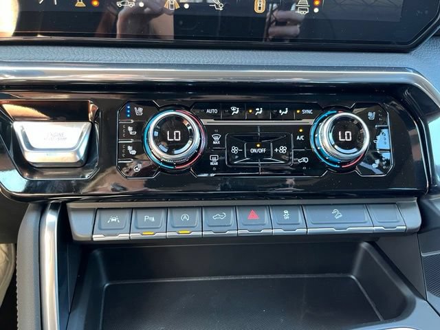 New 2026 GMC Sierra 1500 Denali w/ Technology Package AWD/4WD image 32