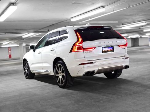Used 2020 Volvo XC60 T5 Inscription w/ Protection Package Premier image 5