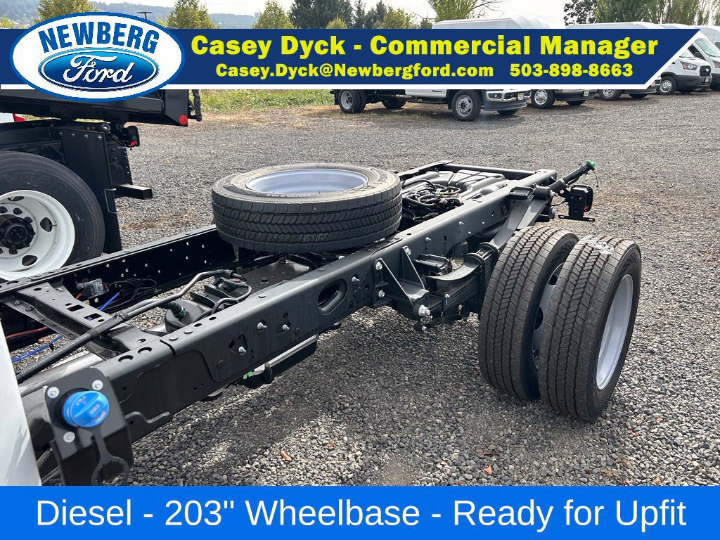 New 2026 Ford F550 4x4 Crew Cab Super Duty image 7