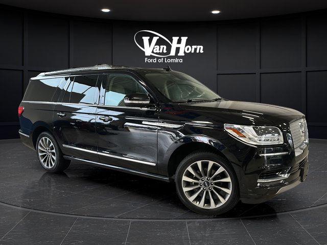 Used 2020 Lincoln Navigator L Reserve w/ Luxury Package AWD/4WD image 1