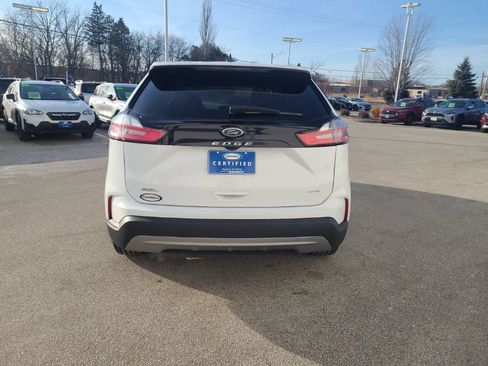 Used 2024 Ford Edge SEL image 5