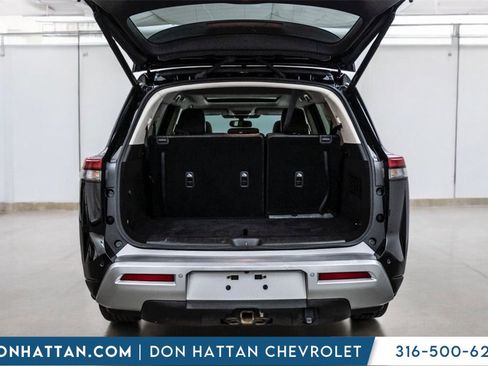 Used 2022 Nissan Pathfinder SL image 37