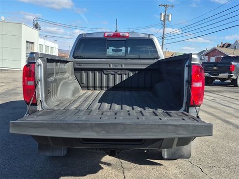 Used 2020 Chevrolet Colorado ZR2 image 32