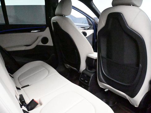 Used 2021 BMW X1 xDrive28i w/ Convenience Package image 19