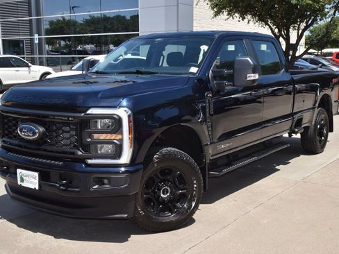 Certified 2025 Ford F350 XL w/ STX Appearance Package AWD/4WD image 40