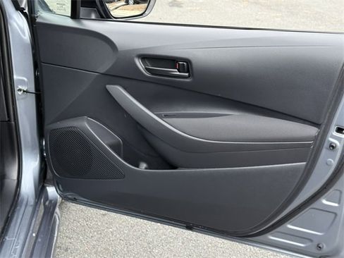 Certified 2025 Toyota Corolla LE image 11