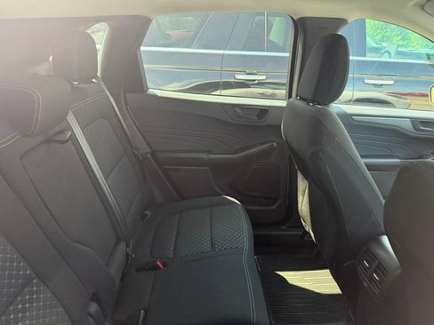 Used 2023 Ford Escape Active AWD/4WD image 9