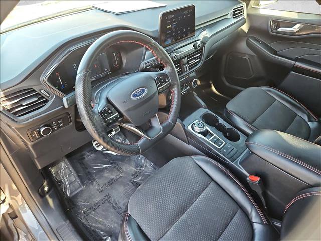 Used 2023 Ford Escape ST-Line AWD/4WD image 13