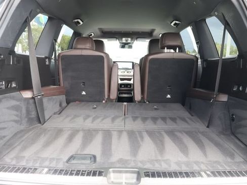 Used 2022 Mercedes-Benz GLS 450 4MATIC image 24