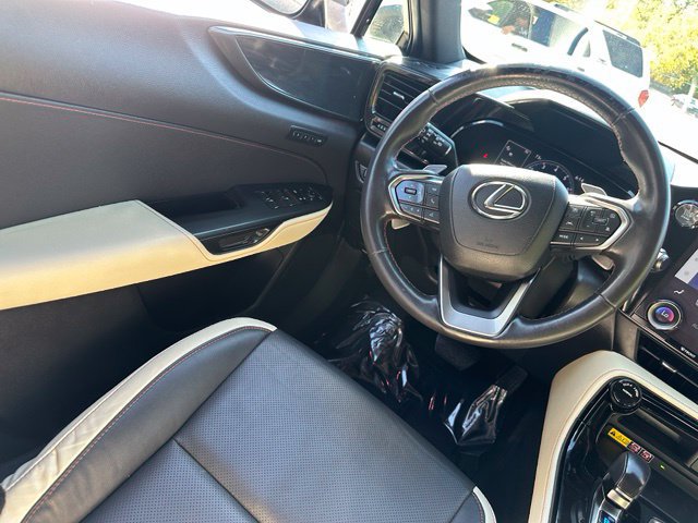 Used 2022 Lexus NX 350 AWD image 18