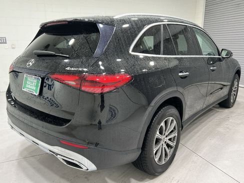 Used 2024 Mercedes-Benz GLC 300 4MATIC image 8
