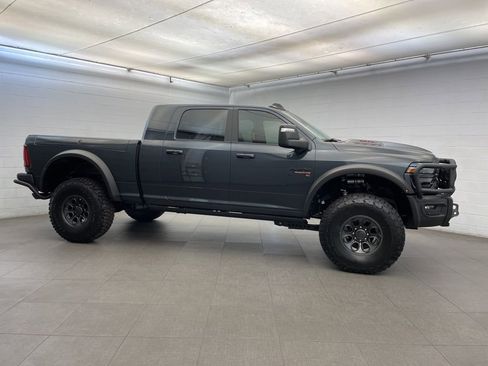 New 2026 RAM 2500 Limited AWD/4WD image 3