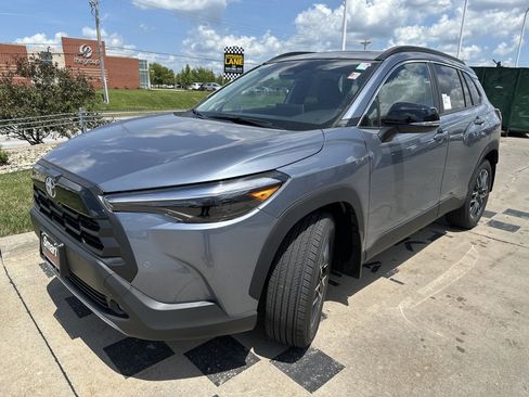 New 2026 Toyota Corolla Cross XLE w/ Convenience Package AWD/4WD image 3