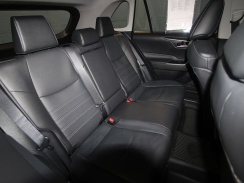 Used 2025 Toyota RAV4 XLE Premium w/ Weather Package AWD/4WD image 25