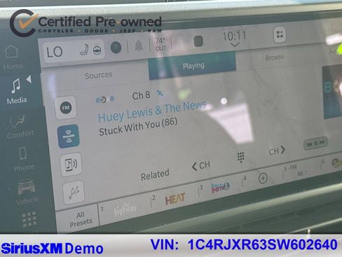 Certified 2025 Jeep Wrangler Unlimited Rubicon 4xe w/ Convenience Group AWD/4WD image 29
