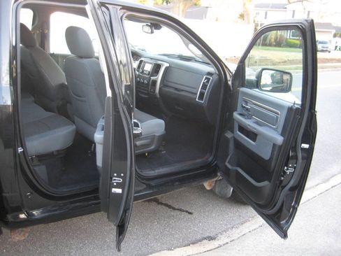 Used 2013 RAM 1500 Big Horn AWD/4WD image 16