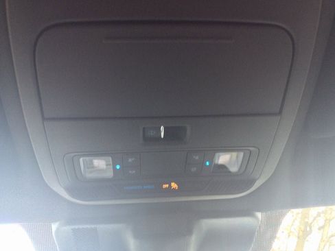 Certified 2022 Ford F150 XLT w/ Equipment Group 302A High image 30