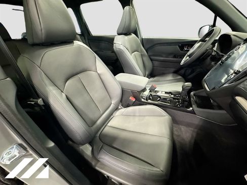 New 2026 Subaru Forester Limited AWD/4WD image 31