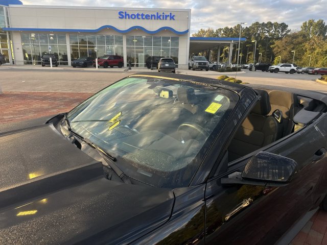 Used 2017 Ford Mustang Convertible w/ Equipment Group 051A RWD image 29