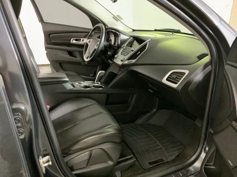 Used 2014 GMC Terrain SLT w/ Chrome Appearance Package AWD/4WD image 22