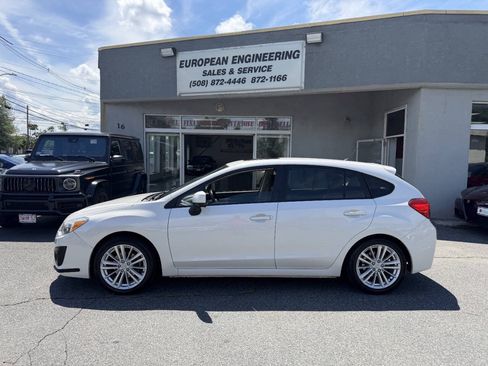 Used 2013 Subaru Impreza 2.0i Premium AWD/4WD image 4