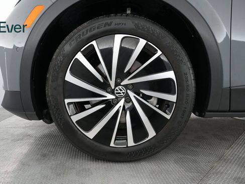 Used 2024 Volkswagen ID.4 S image 18