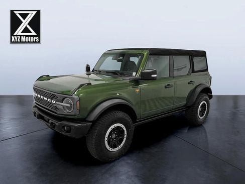 Used 2023 Ford Bronco Badlands w/ Sasquatch Package image 1