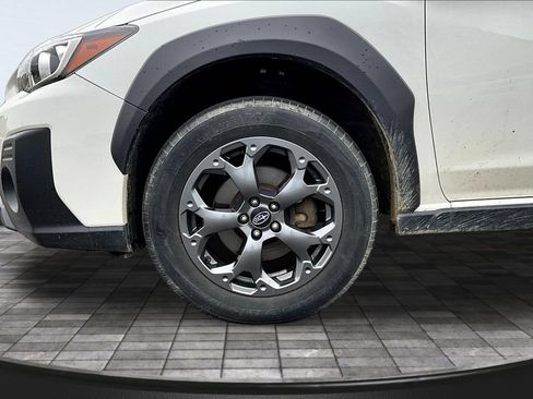 Used 2022 Subaru Crosstrek 2.5i Sport w/ Moonroof Package AWD/4WD image 27