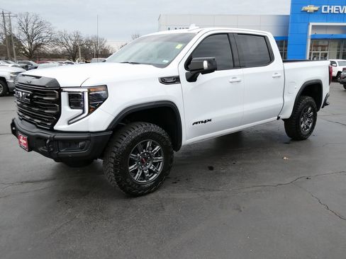 Certified 2026 GMC Sierra 1500 AT4X image 10