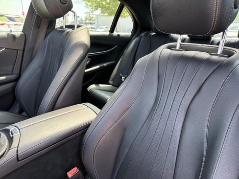 Used 2020 Mercedes-Benz E 350 Sedan image 21