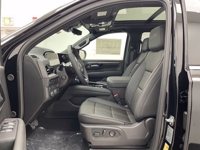 New 2026 Chevrolet Tahoe High Country w/ LPO, Illumination Package AWD/4WD image 14