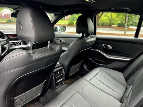 Used 2020 BMW 330i xDrive Sedan w/ Convenience Package image 19