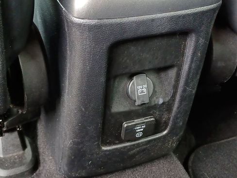 Used 2019 Dodge Journey GT image 32