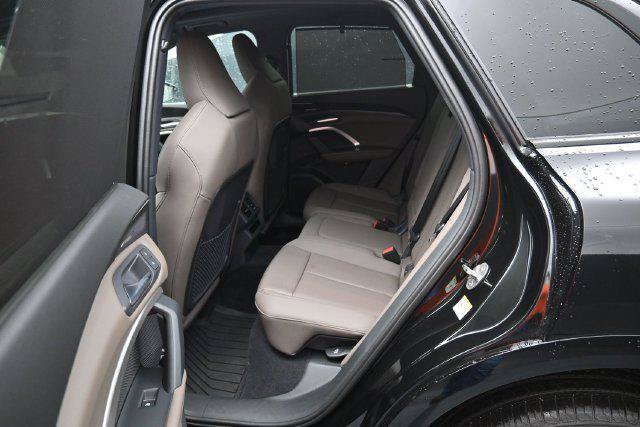 New 2026 Audi Q5 Premium Plus AWD/4WD image 11