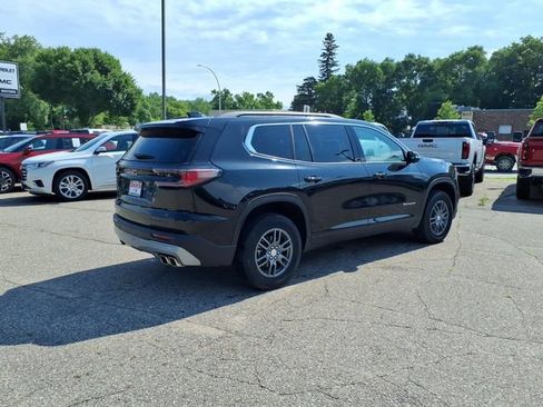 Used 2025 GMC Acadia Elevation AWD/4WD image 3
