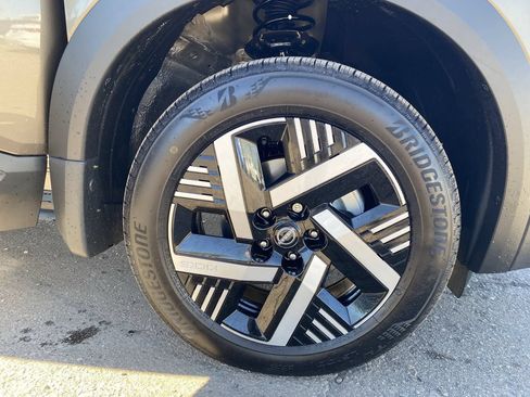 New 2026 Nissan Kicks SV FWD image 9
