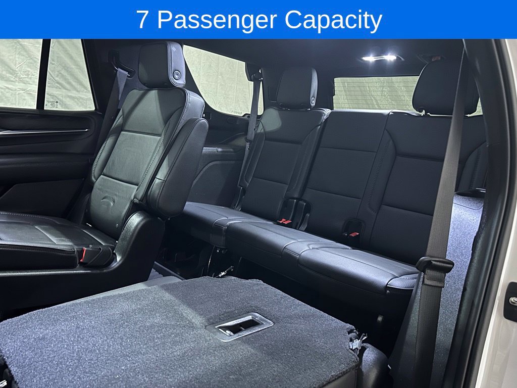 Used 2021 GMC Yukon Denali w/ Denali Premium Package AWD/4WD image 11