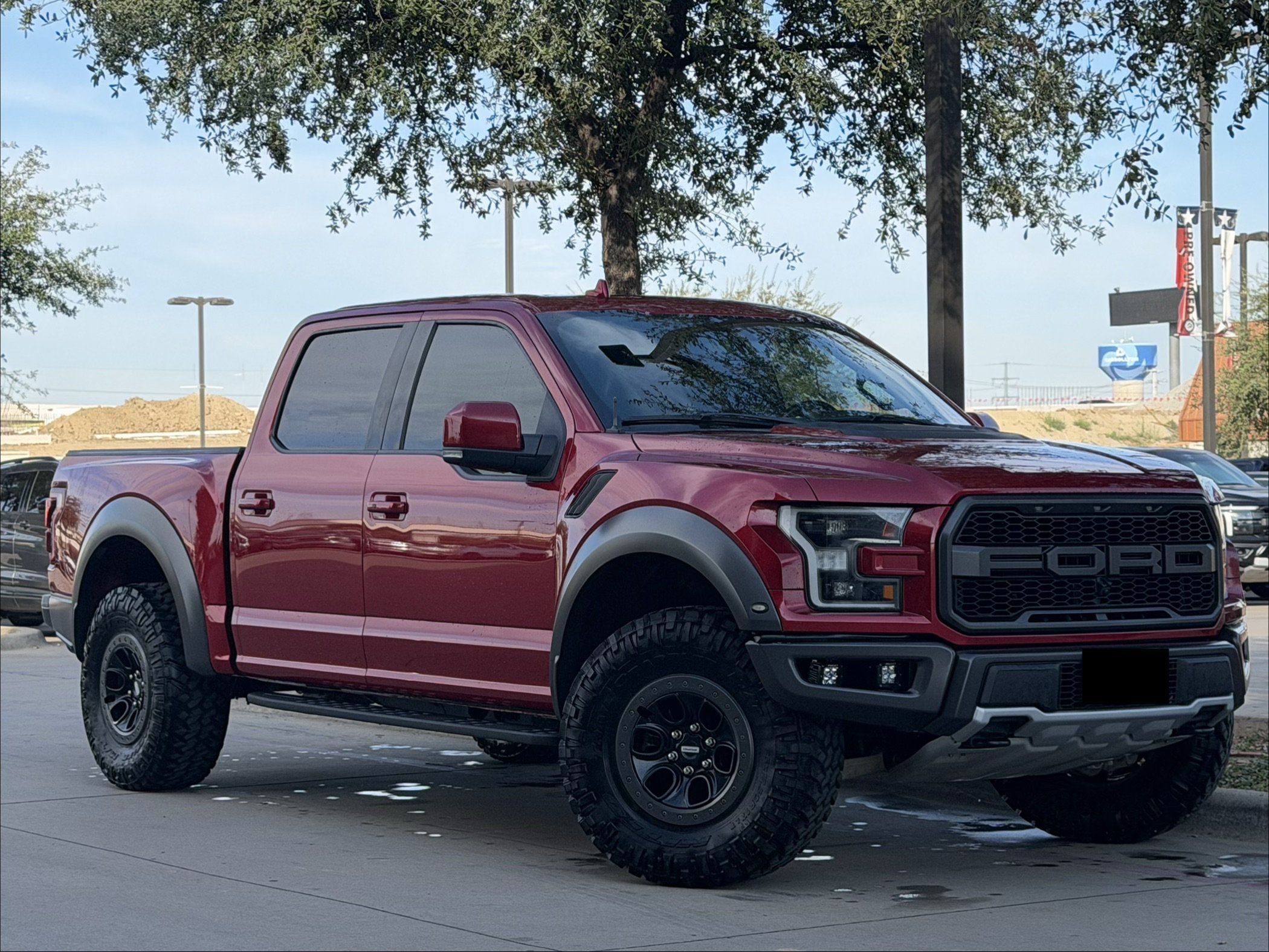 Used 2020 Ford F150 Raptor w/ Equipment Group 802A Luxury AWD/4WD image 1