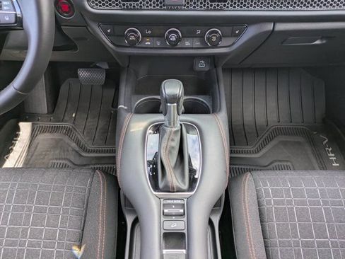 Certified 2024 Honda HR-V Sport image 18
