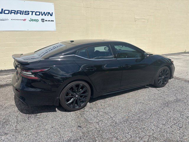 Used 2021 Nissan Maxima SR w/ Sport Mat Group FWD image 4