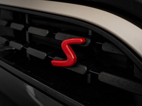 Certified 2025 MINI Cooper S image 16