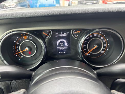 Used 2020 Jeep Wrangler Unlimited Sport S AWD/4WD image 15