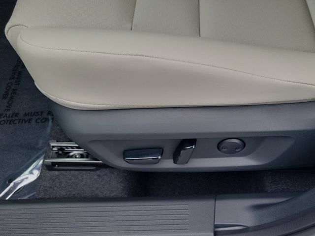New 2026 Nissan Rogue Dark Armor FWD image 17