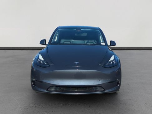 Used 2022 Tesla Model Y Performance image 8